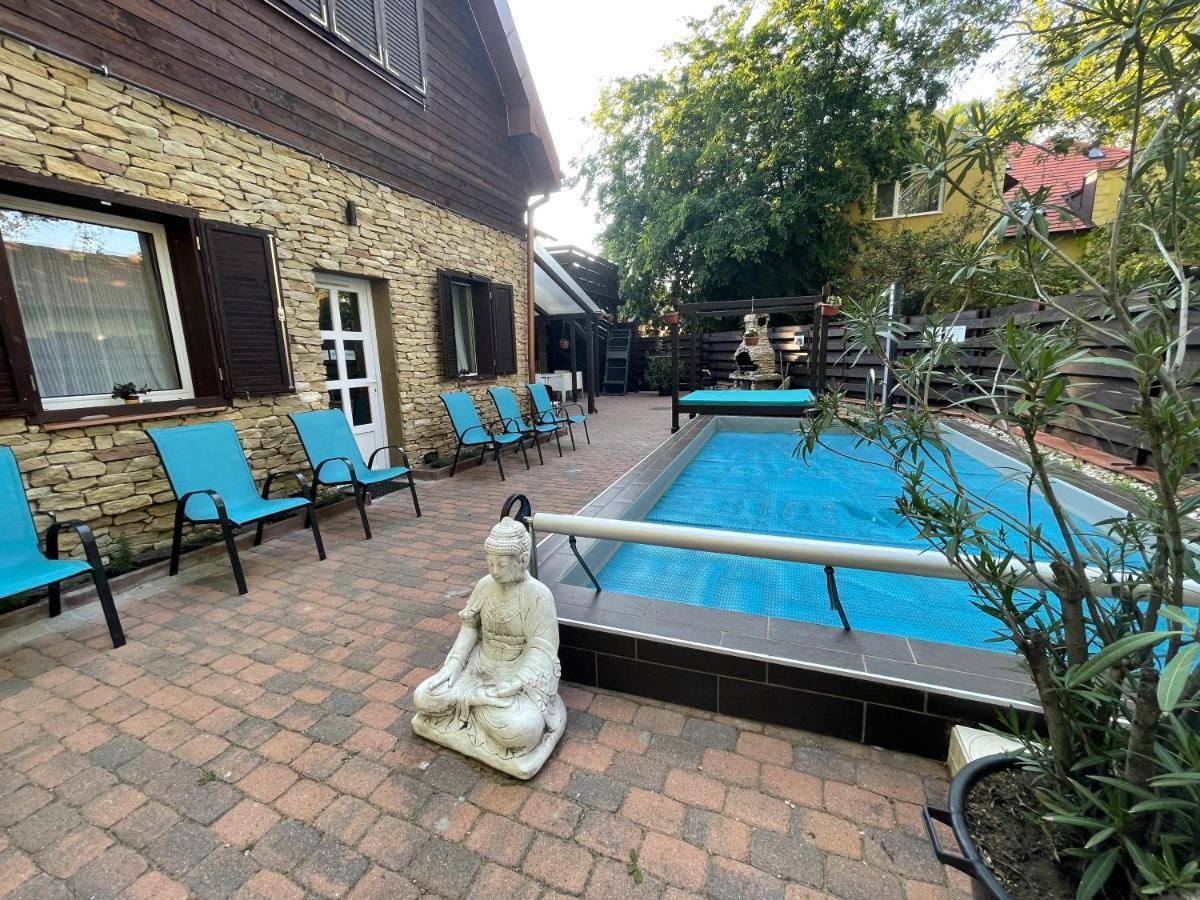 Smeraldo Villa Siófok Exteriör bild