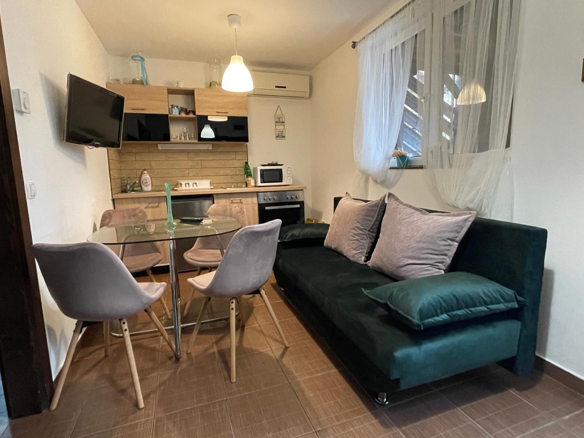 Smeraldo Villa Siófok Exteriör bild
